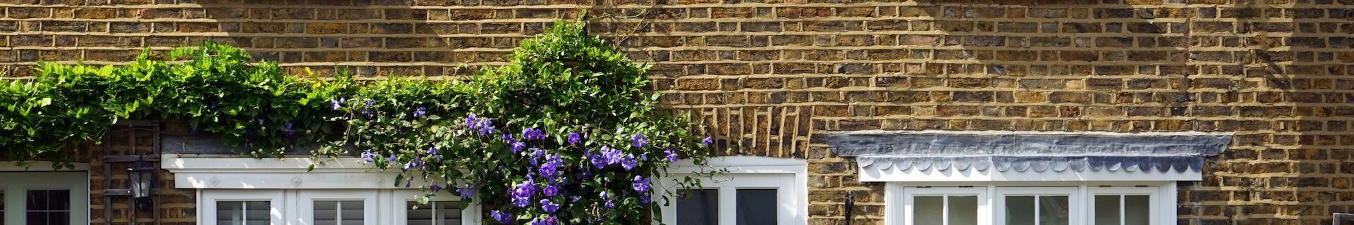 Housing Market In Brighton Worthing <div class="uk-text-muted uk-h3 uk-margin-remove">Local Property Guide</div>